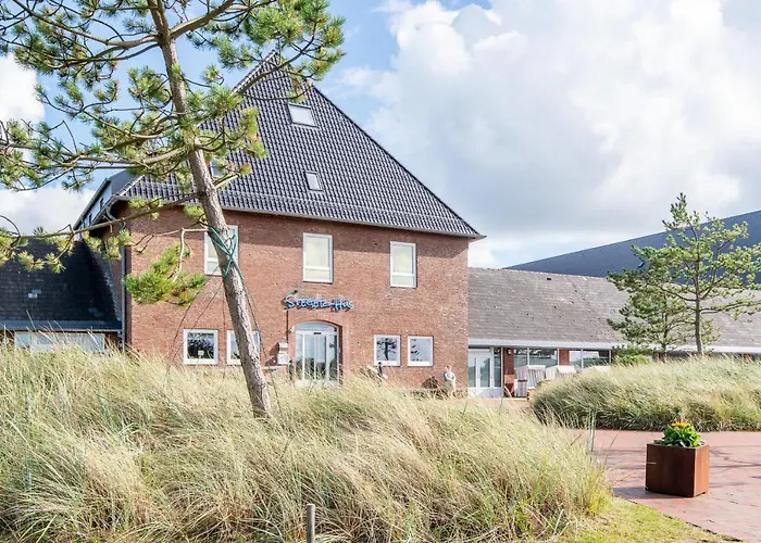 Steger-hues 32 * Sylt